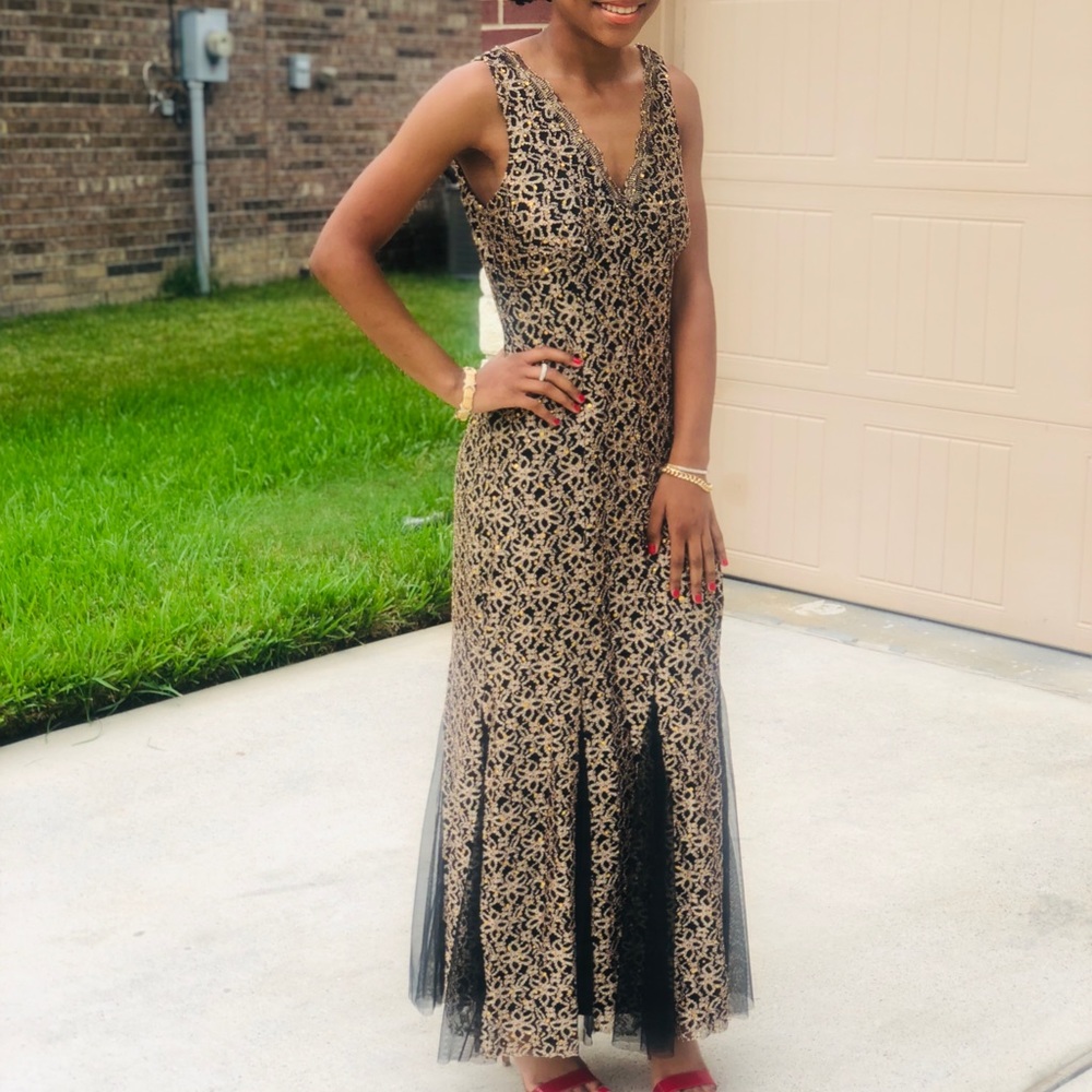 EUC Beautiful Dress